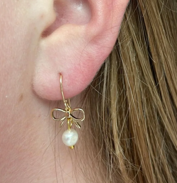 Earring Twigg Pearl bow - Image 2