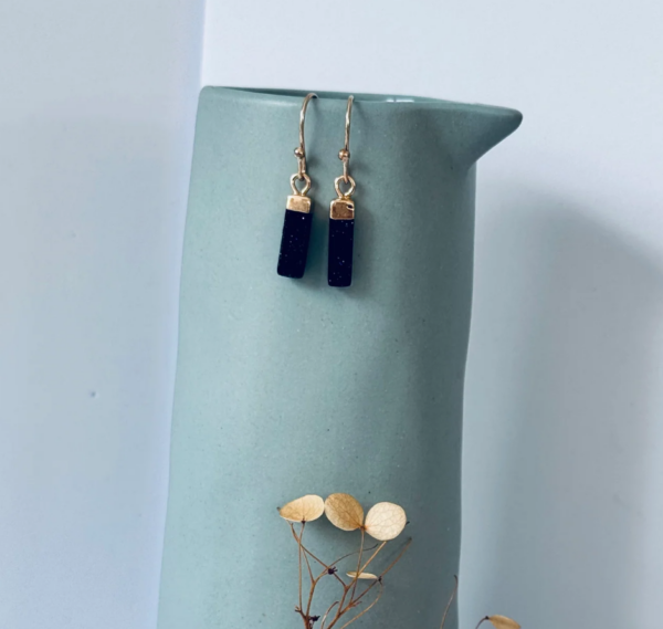 Earring Twigg Iron blue droplet